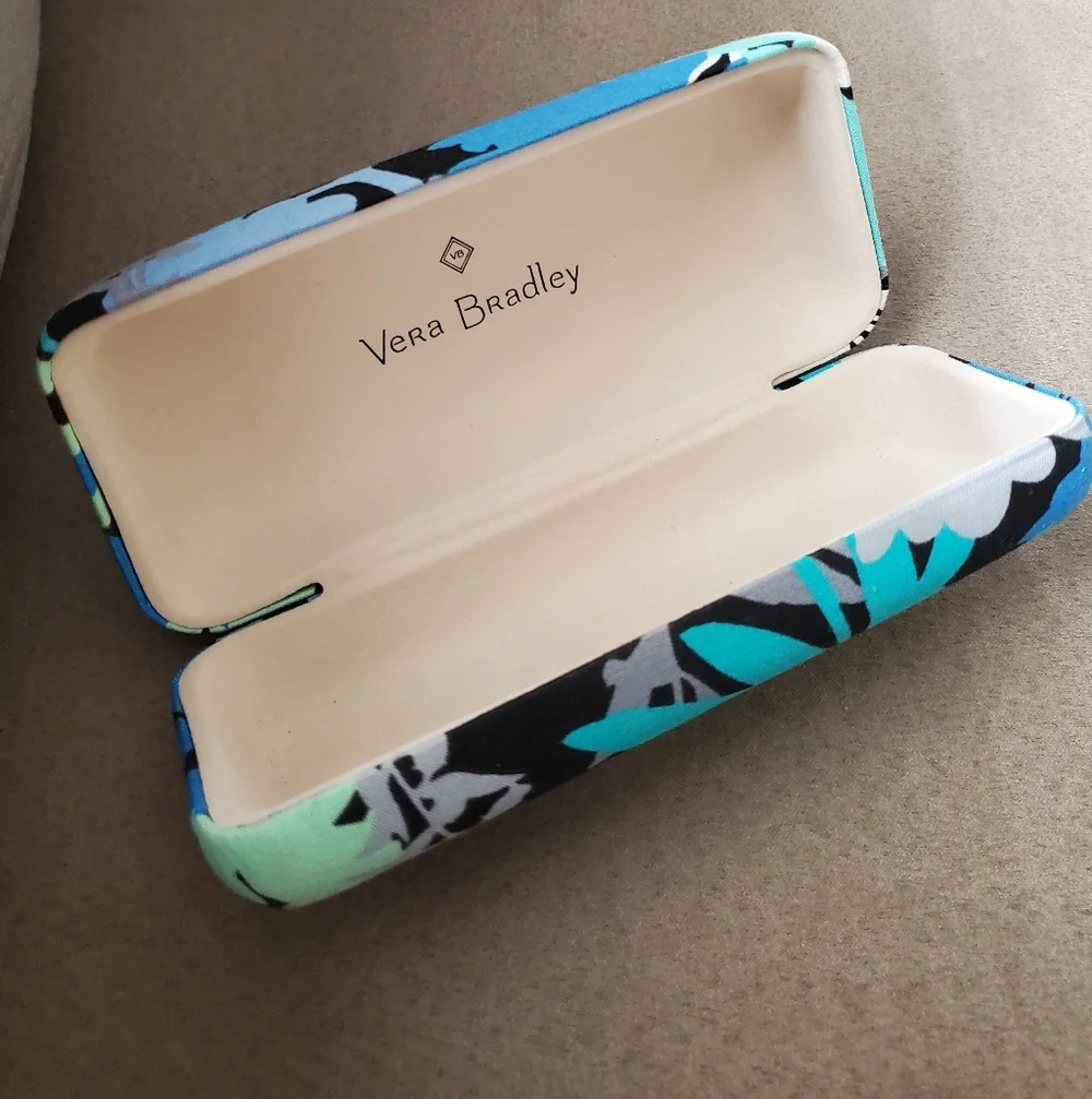 Vera Bradley Clamshell Readers Sunglass Eyeglass Case In Camofloral